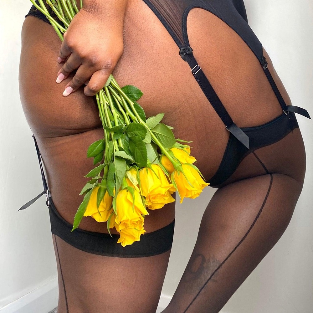 Columbia Stockings - Praline Size C NWT